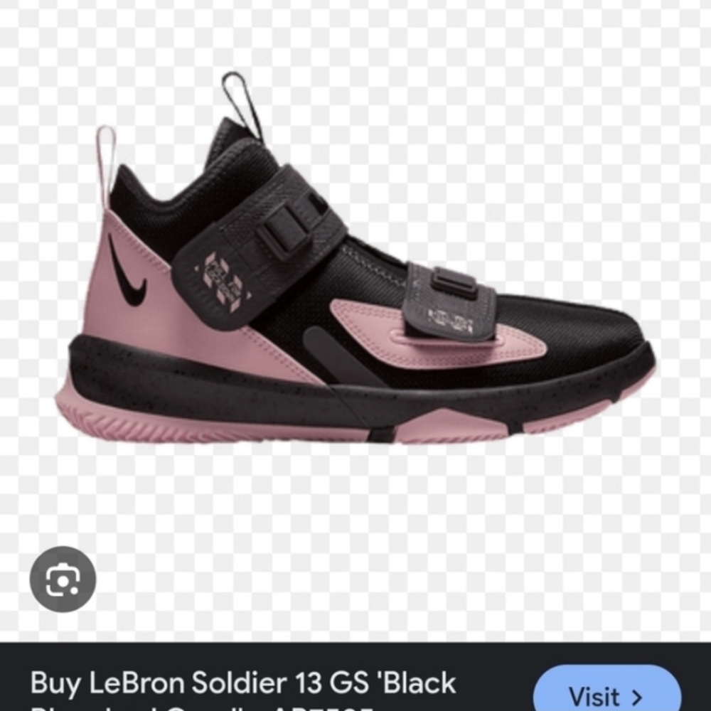 Nike Lebron Soldier
